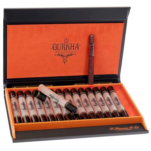 Cigar Case with Cutter - Flying Dragon Leather Cigar Case with Cutter - Flying Dragon Leather