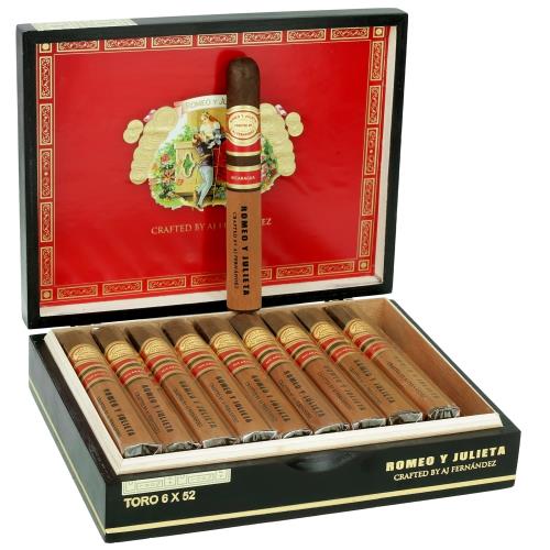Romeo y Julieta Crafted by AJ Fernandez Toro 6