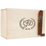 La Flor Dominicana Colorado Oscuro 