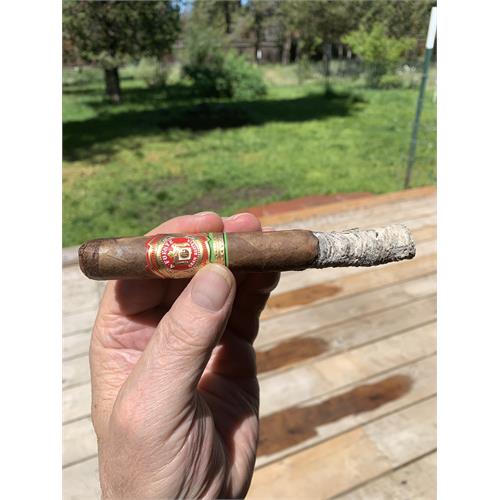 Arturo Fuente Natural 8-5-8 6  * 47