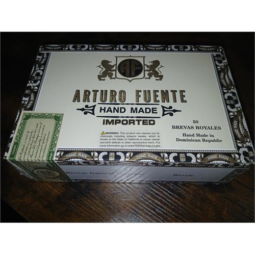 Arturo Fuente Natural Brevas Royale 5 1/2 * 42