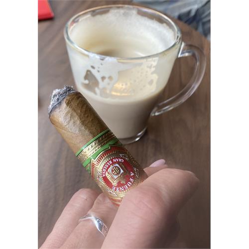 Arturo Fuente Natural Chateau Fuente 4 1/2 * 50