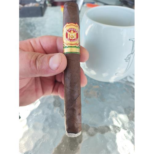 Arturo Fuente Maduro 8-5-8 6  * 47