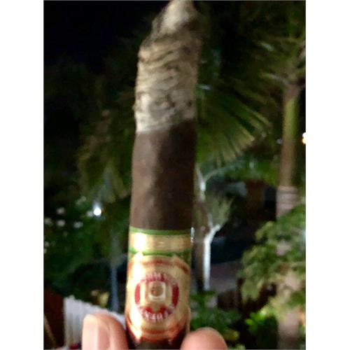 Arturo Fuente Maduro 8-5-8 6  * 47