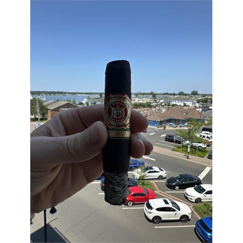 Arturo Fuente Maduro Chateau Fuente 4 1/2 * 50