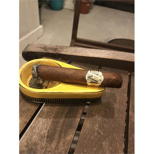 AVO Classic Robusto 5  * 50
