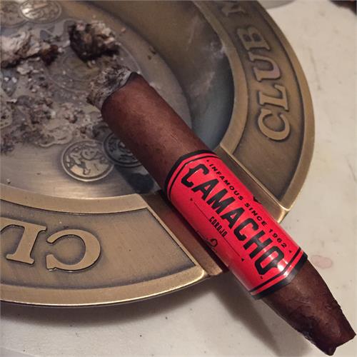 Camacho Corojo Figurado 6  1/8 * 54x42