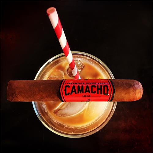 Camacho Corojo Robusto 5  * 50