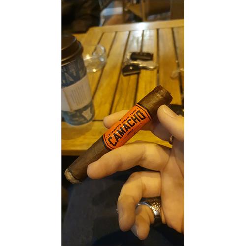 Camacho Corojo Robusto 5  * 50