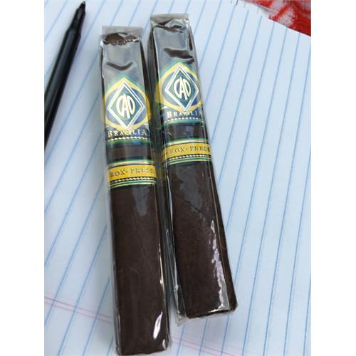 CAO Brazilia Box Pressed 5 1/4 * 54
