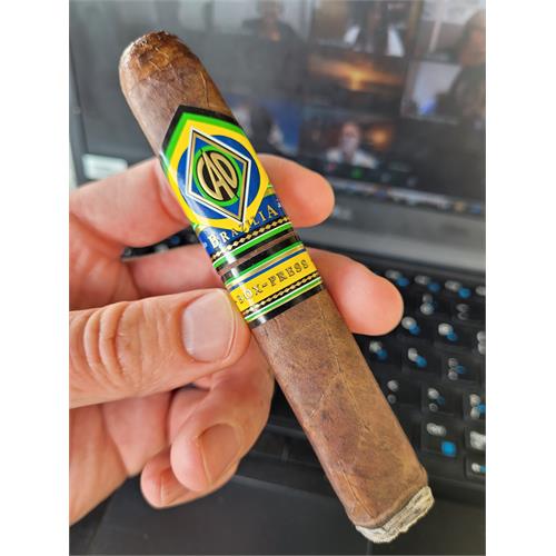 CAO Brazilia Box Pressed 5 1/4 * 54
