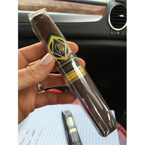 CAO Brazilia Box Pressed 5 1/4 * 54