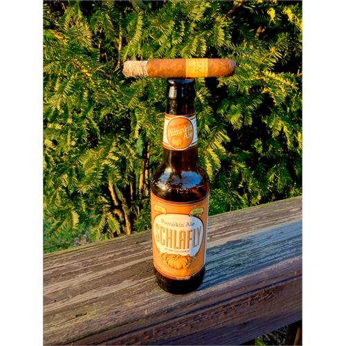 CAO Flavours Bella Vanilla Petit Corona 4  * 40