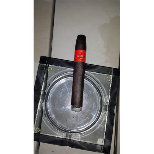 CAO Maduro Belicoso 6  * 54