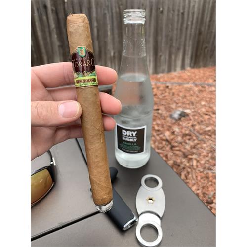 Carlos Torano Casa Torano Churchill 7  * 48