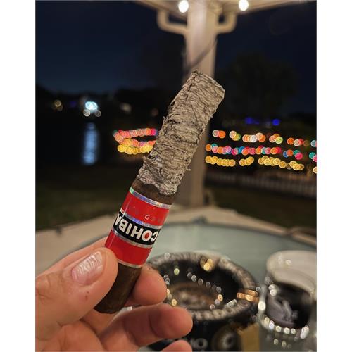 Cohiba Robusto 5  * 49