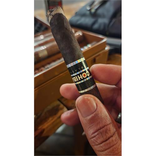 Cohiba Black Corona 5 1/2 * 42