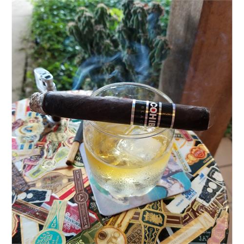 Cohiba Black Robusto 5 1/2 * 50