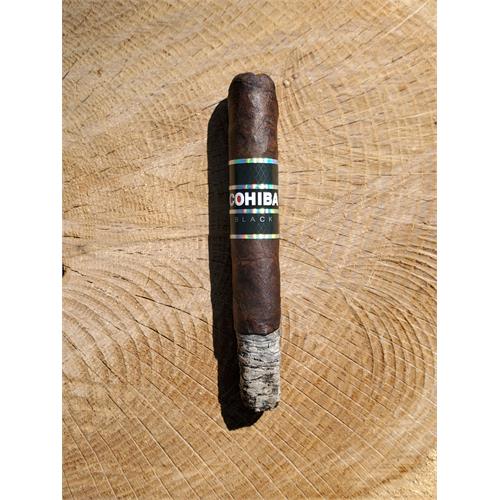 Cohiba Black Robusto 5 1/2 * 50