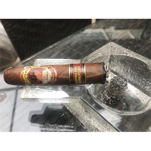 Cuesta Rey Centro Fino Sungrown Pyramid No. 9 6 1/4 * 52