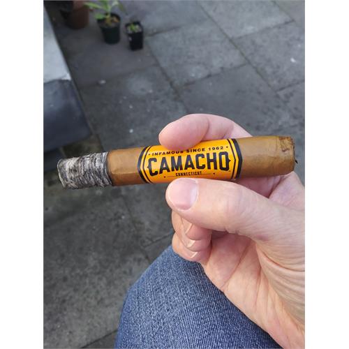 Camacho Connecticut Robusto 5  * 50