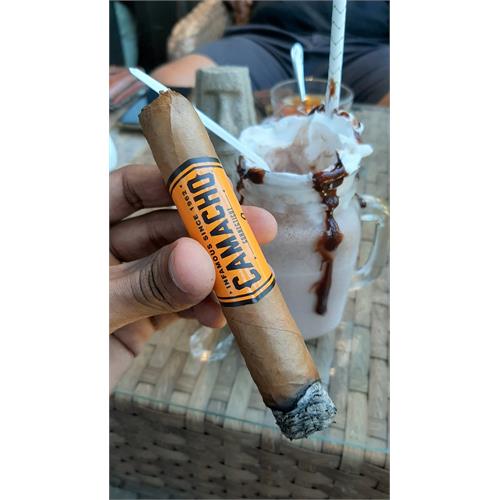 Camacho Connecticut Robusto 5  * 50