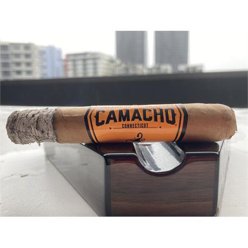 Camacho Connecticut Robusto 5  * 50