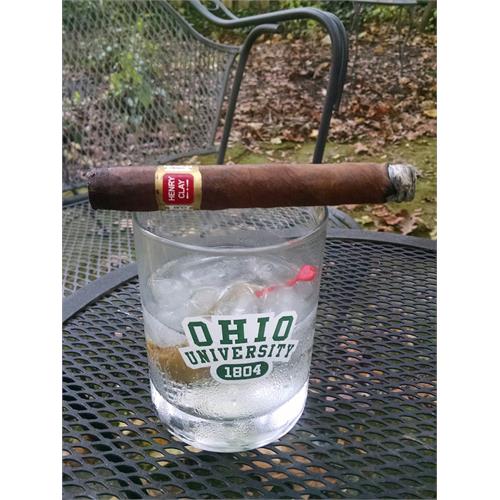 Henry Clay Maduro Brevas 5 1/2 * 42