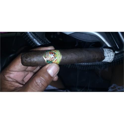 La Vieja Habana Brazilian Maduro Gordito Rico 6  * 60