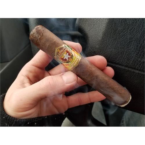 La Vieja Habana Brazilian Maduro Rothschild Luxo 5  * 54