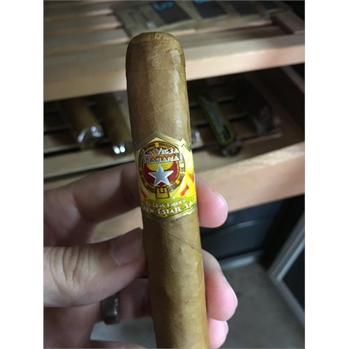 La Vieja Habana Connecticut Shade Chateau Corona 5 1/2 * 46