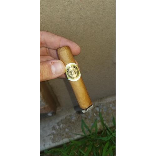 Macanudo Cafe Baron de Rothschild 6 1/2 * 42