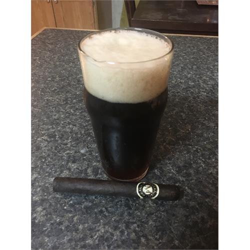 Macanudo Maduro Hampton Court 5 1/2 * 42