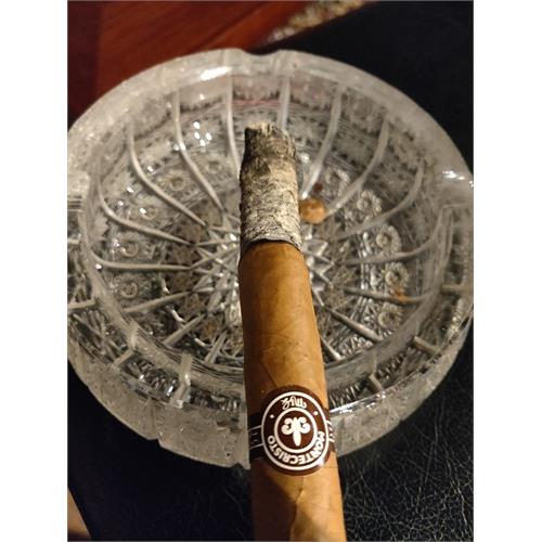 Montecristo No 3 5 1/2 * 44