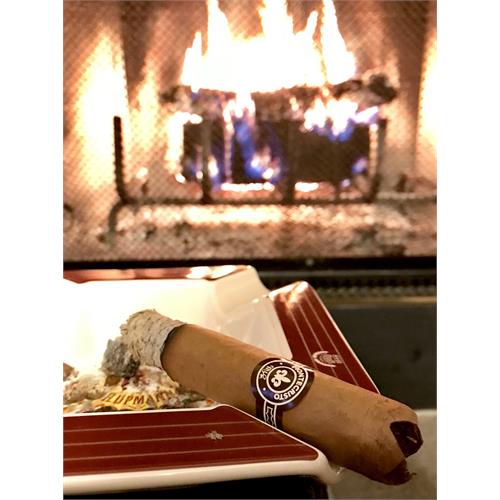 Montecristo Robusto 5  * 50