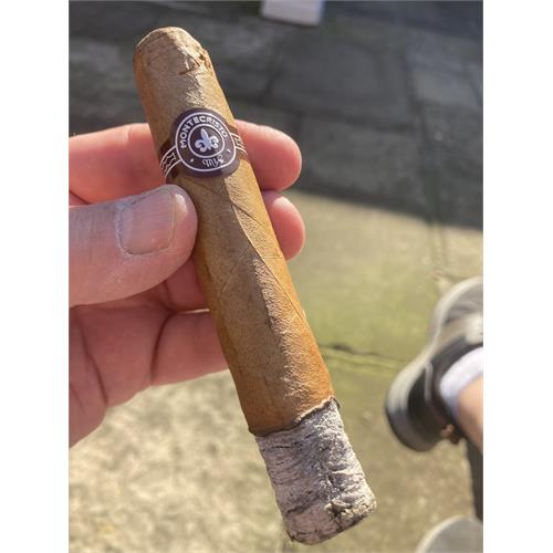 Montecristo Robusto 5  * 50