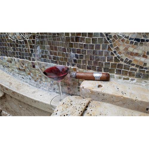 Montecristo Platinum Robusto 5  * 50