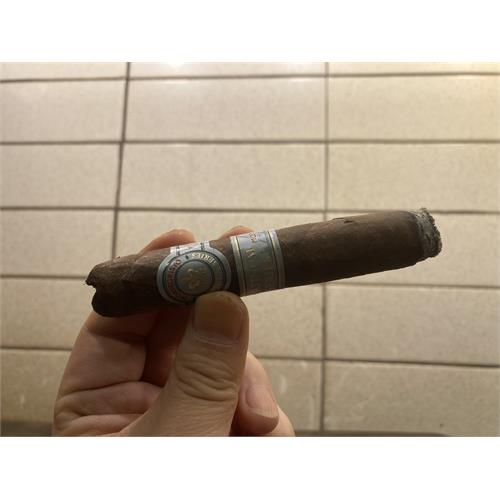 Montecristo Platinum Robusto 5  * 50