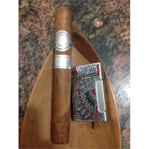 Montecristo Platinum Toro 6  * 50