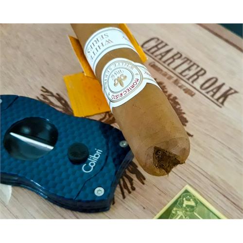 Montecristo White Churchill 7  * 54