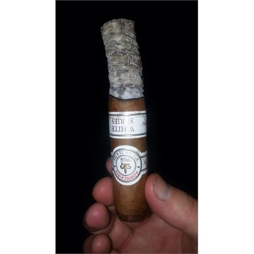 Montecristo White Rothchilde 5  * 52