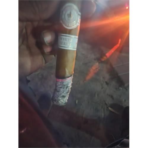 Montecristo White Toro 6  * 54