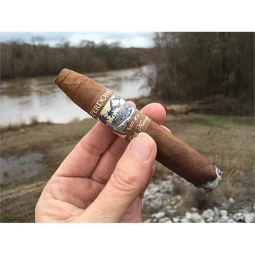Perdomo Lot 23 Belicoso 5  * 54