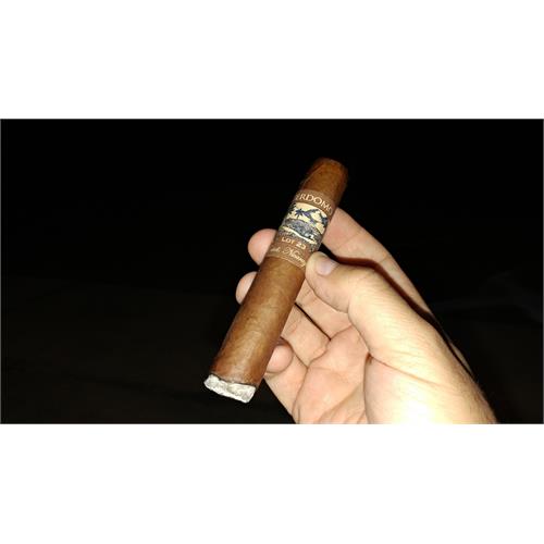 Perdomo Lot 23 Robusto 5  * 50