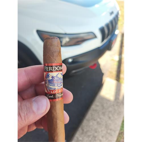 Perdomo Lot 23 Robusto 5  * 50