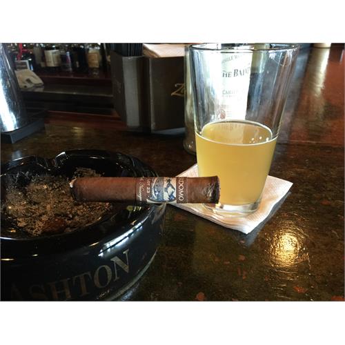 Perdomo Lot 23 Toro 6  * 50