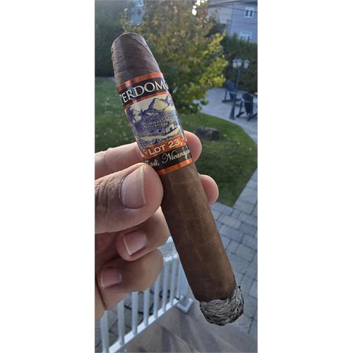 Perdomo Lot 23 Toro 6  * 50