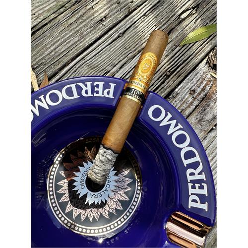 Perdomo Reserve Champagne Churchill 7  * 54
