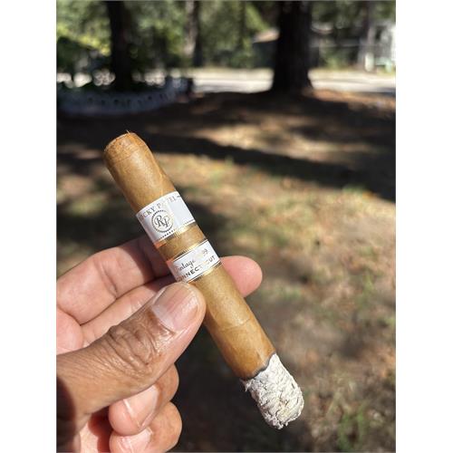 Rocky Patel Vintage 1999 Robusto 5 1/2 * 50
