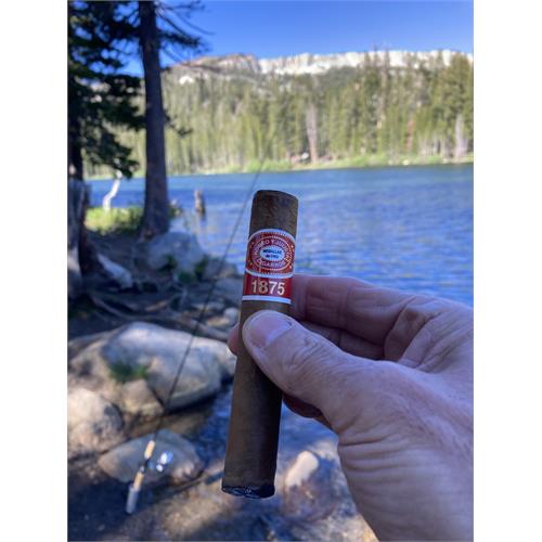 Romeo y Julieta 1875 Bully 5  * 50